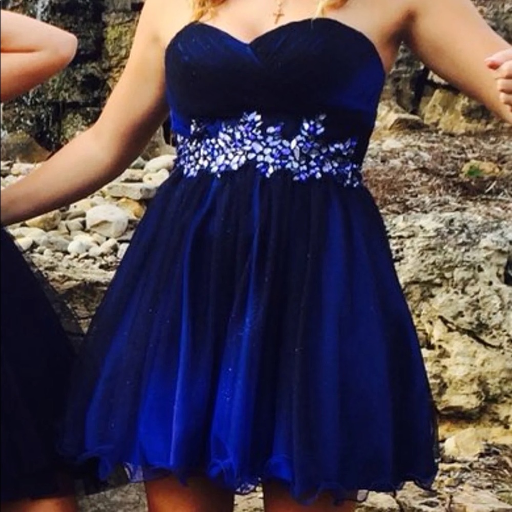 Bee Darlin Homecoming Dress